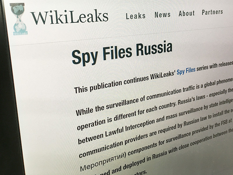 Wikileaks перевод. Wikileaks на русском. Wikileaks and Russia. Викиликс.