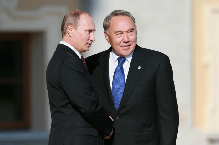 Нурсултан Назарбаев переговорил с Владимиром Путиным по телефону 