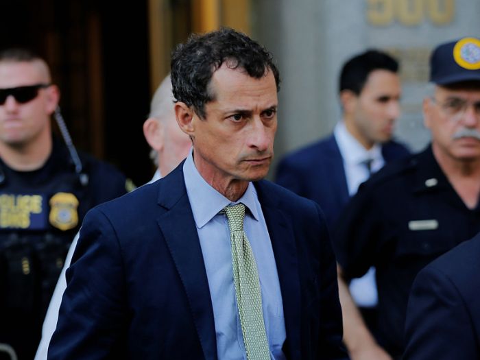 Бывшего конгрессмена приговорили к 21 месяцу тюрьмы за сексуальные разговоры по Skype с 15-летней девочкой 