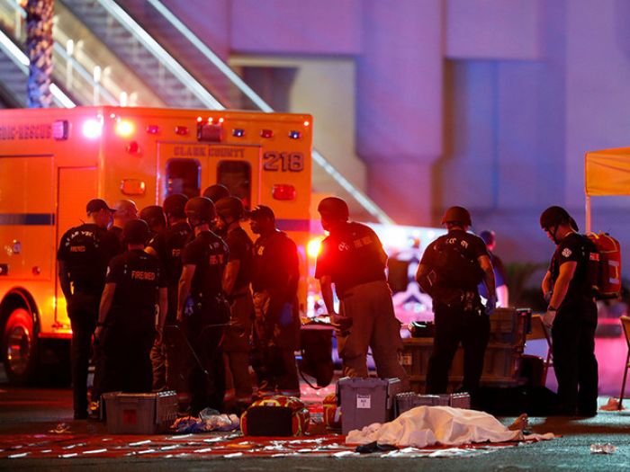 ФБР опровергло причастность "стрелка из Лас-Вегаса" к террористам "Исламского государства"*