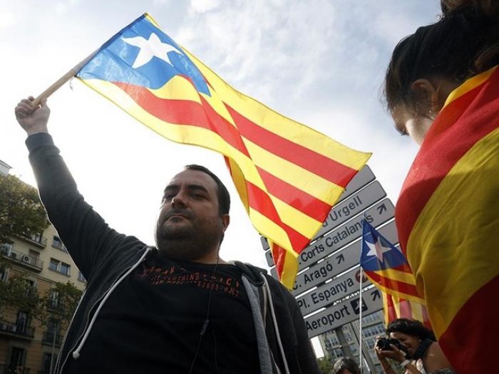 Каталония бастует после жестких мер полиции против участников референдума о независимости