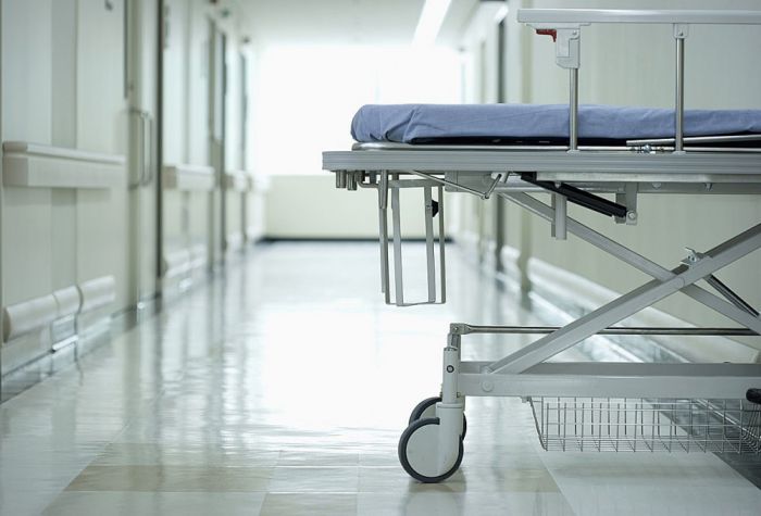 В Шымкенте умерла мать 6 детей, к которой летели погибшие под Алматы врачи 