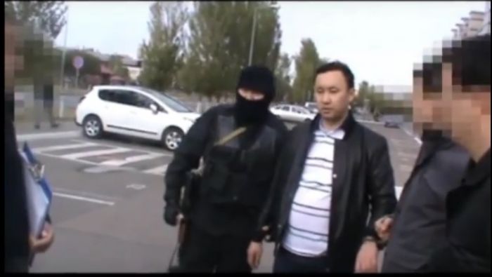 Глава управления МСХ задержан при получении взятки в Т4,3 миллиона 