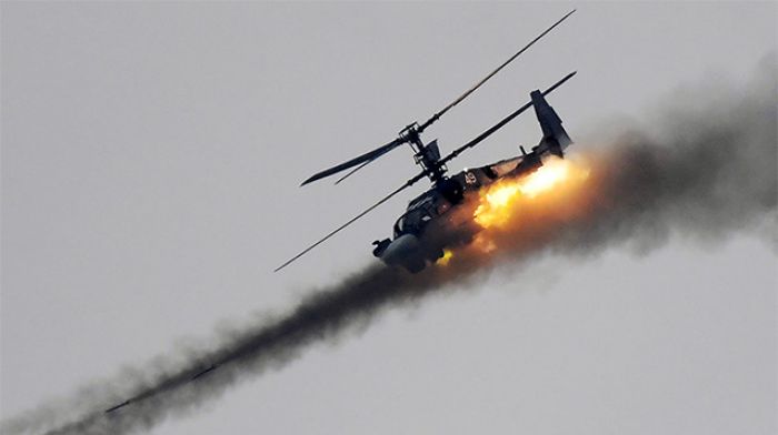 После выстрела в сторону зрителей учений Ка-52 случайно ударил по складу 