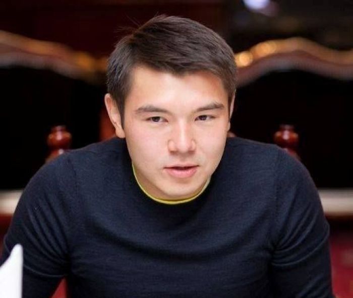 Айсултан Назарбаев освобожден от должности вице-президента ФФК 