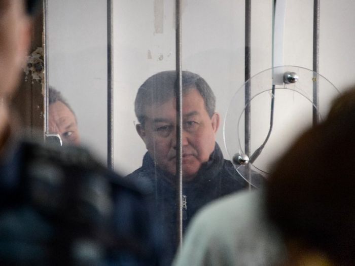 Старшему помощнику генпрокурора РК продлили арест 