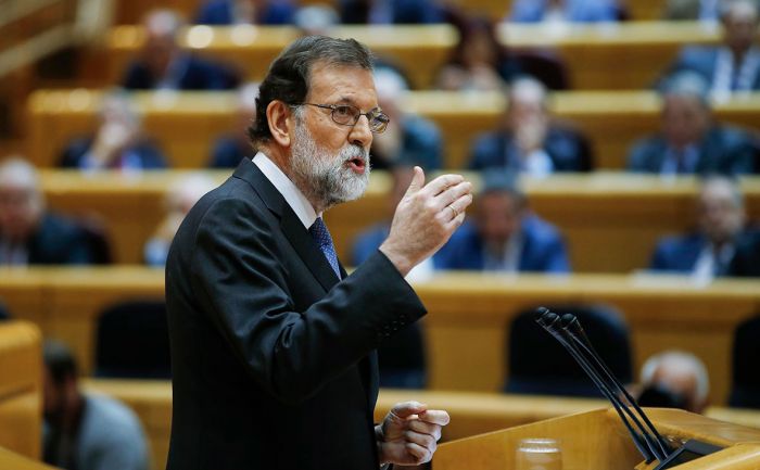 Премьер Испании уволил Пучдемона и распустил парламент Каталонии 