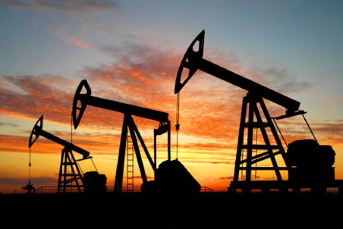 Казахстан доволен снижением коммерческих запасов нефти в мире