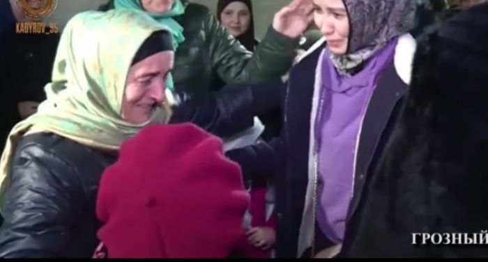 Пять граждан Казахстана доставлены в Грозный из Сирии 
