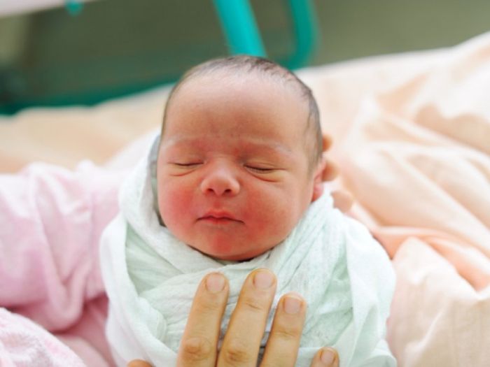 Автоматическая регистрация новорожденных началась в Казахстане