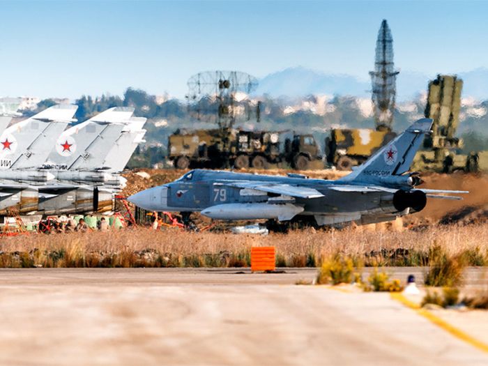 В Сети опубликовали фото последствий атаки на базу Хмеймим 