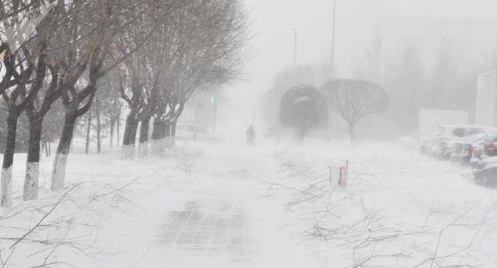 Более 4 тысяч раз звонили в службу спасения во время бурана в Астане 