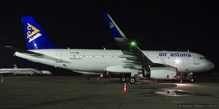 Приземлились в Атырау из-за сигнализации