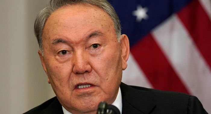 Казахстан беспокоят "ушедшие на ноль" отношения США и России - Назарбаев