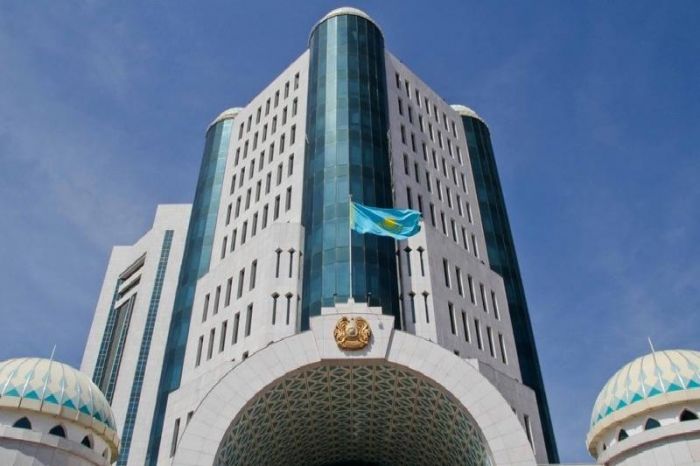 Сенат освободил от должности четырех судей Верховного суда 