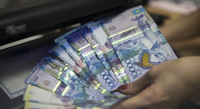 Акишев прокомментировал снятие ареста с зарубежных счетов Нацфонда