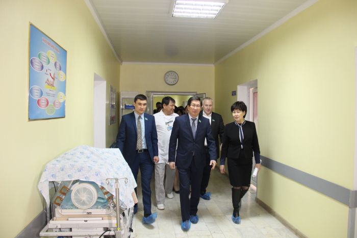 Схватки перед депутатами 