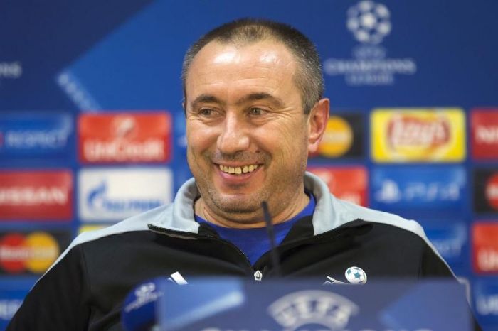 Станимир Стойлов возглавит сборную Казахстана по футболу