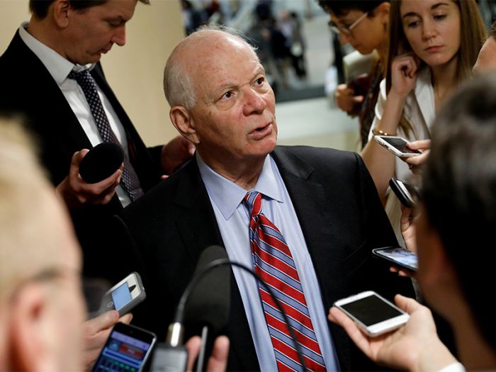 В Госдепе решили повременить с санкциями против российской "оборонки"