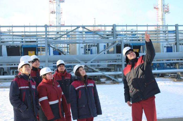 Новый учебный год по дуальной системе  в АО «ЭмбаМунайГаз»: теперь и химики-технологи