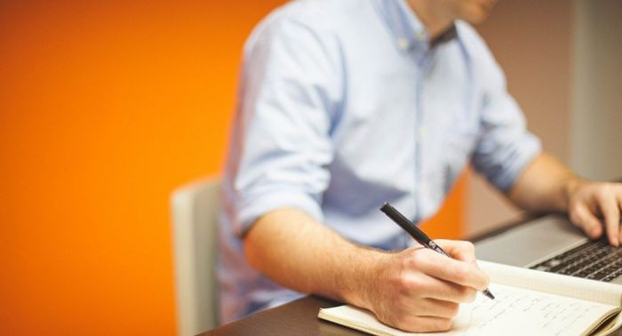 Новый министр труда рассказала, как самозанятых убедят выйти из тени 