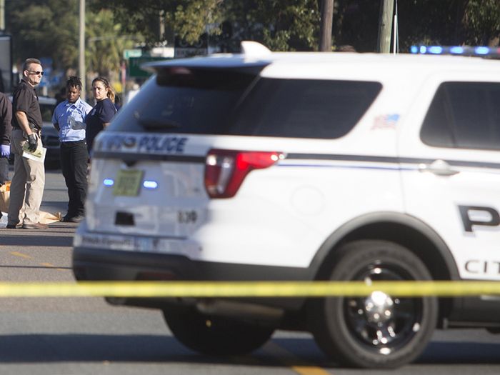 Стрельба в школе во Флориде: 17 человек погибли 