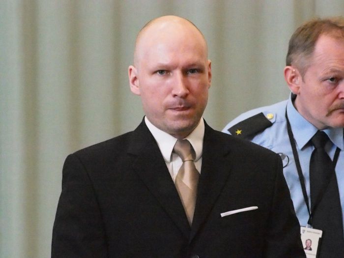 Брейвик впервые заявил о раскаянии в убийстве 77 человек