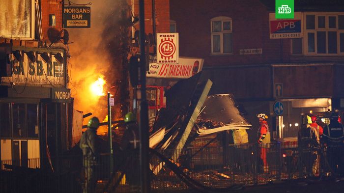 Мощный взрыв прогремел в центре британского города Лестер  