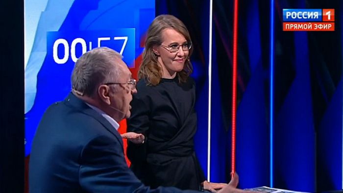Жириновский назвал Собчак "б***ю" на президентских дебатах у Соловьева  