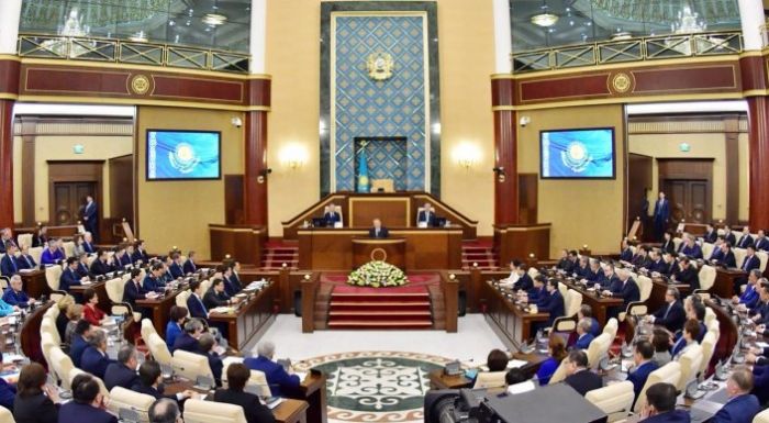 "Время подошло". Назарбаев предложил новые социальные инициативы 