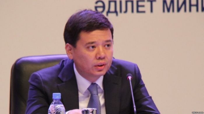 Лично буду разбираться - глава Минюста о задержаниях в Астане 