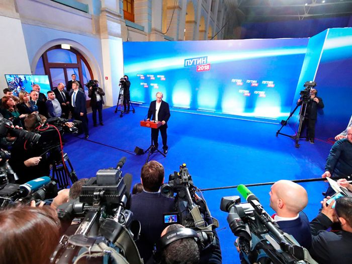 Западные лидеры не спешат поздравлять Путина с победой на выборах 