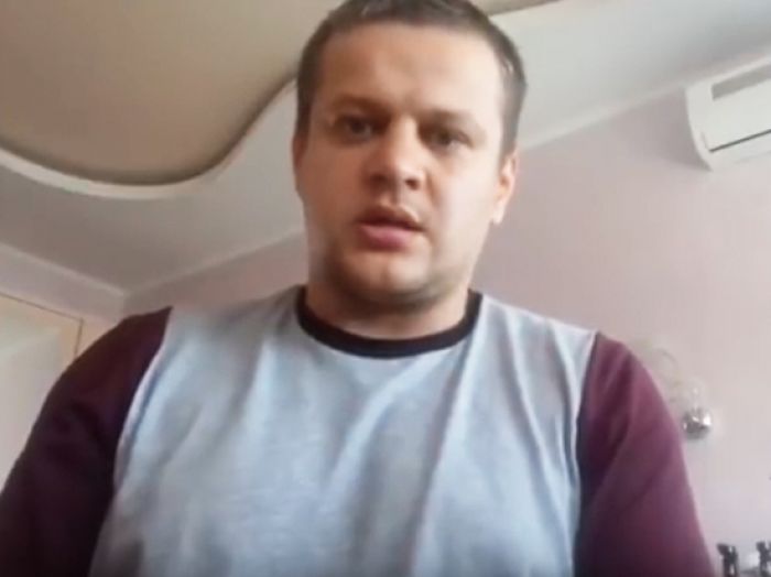 Кемеровчанин, потерявший при пожаре в "Зимней вишне" всю семью, рассказал, кто запер дверь в кинозале  