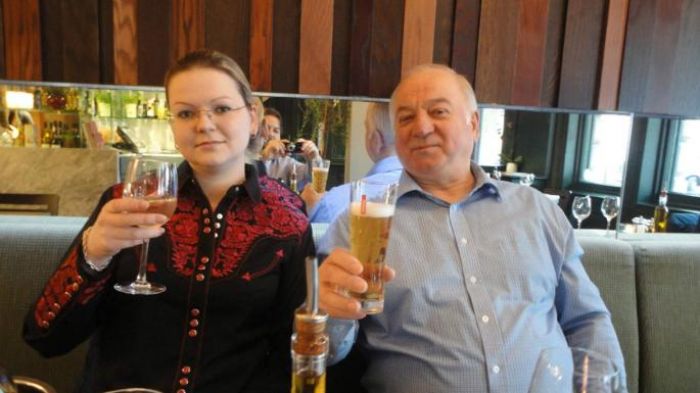 "Новичком" могли обработать гречку, привезенную Скрипалю из Москвы