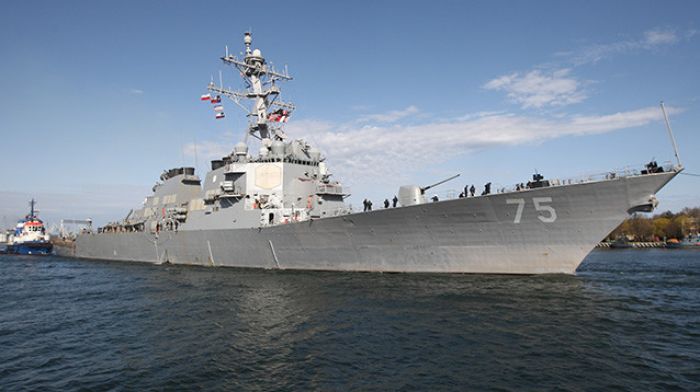 Обстановка накаляется: США отправили корабли к берегам Сирии, Асад перегруппирует силы 