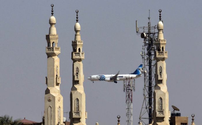 Большинство авиакомпаний прекратили полеты над Сирией