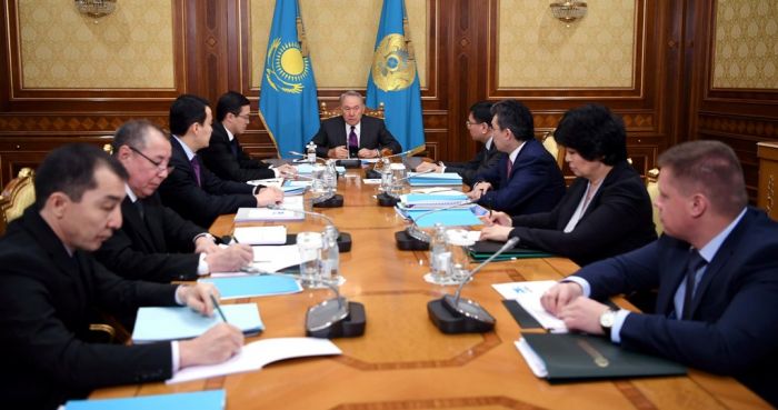 Назарбаев провел совещание по итогам деятельности Национального Банка 