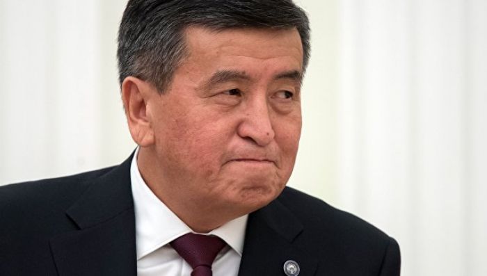 Президент Киргизии подписал указ об отставке правительства 