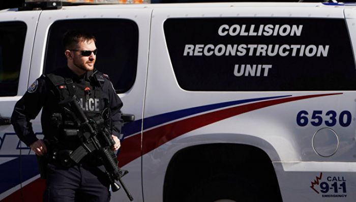 Власти Канады не связывают наезд на пешеходов в Торонто с терроризмом  