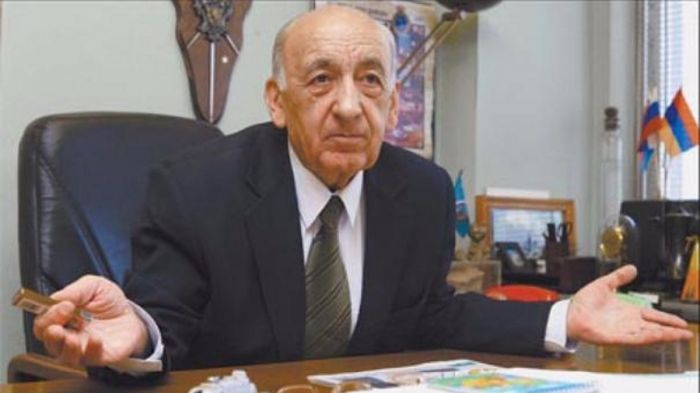 В Узбекистане потребовали экстрадировать расследовавшего «Хлопковое дело»