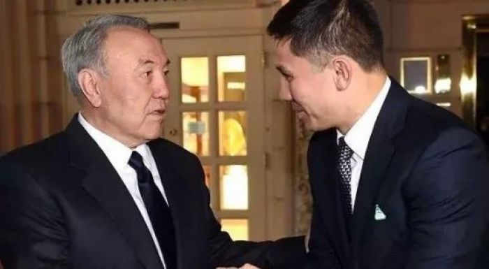 Назарбаев поздравил Головкина с победой