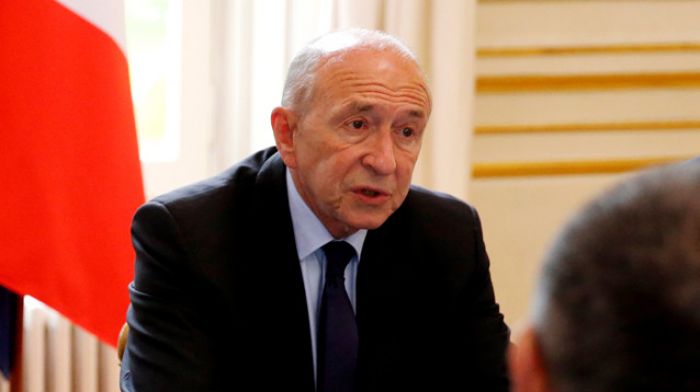 Глава МВД Франции сообщил о предотвращении теракта и аресте двух боевиков  