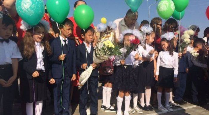 В школы теперь будут принимать пятилетних детей в Казахстане 