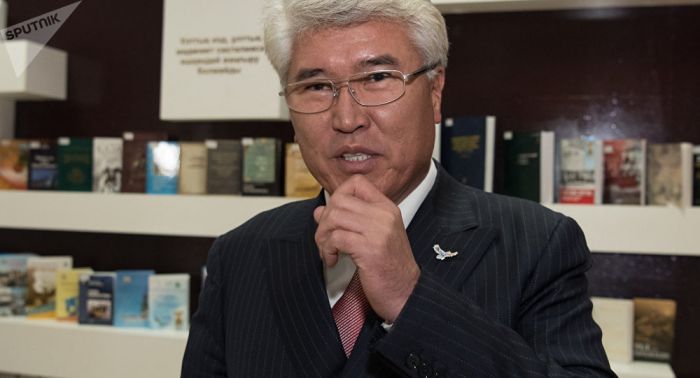 Мухамедиулы о логотипе" Рухани Жаңғыру": нам стесняться нечего 