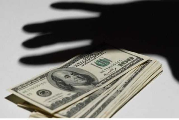 Замглавы ДГД ЮКО организовал преступную схему по сбору взяток