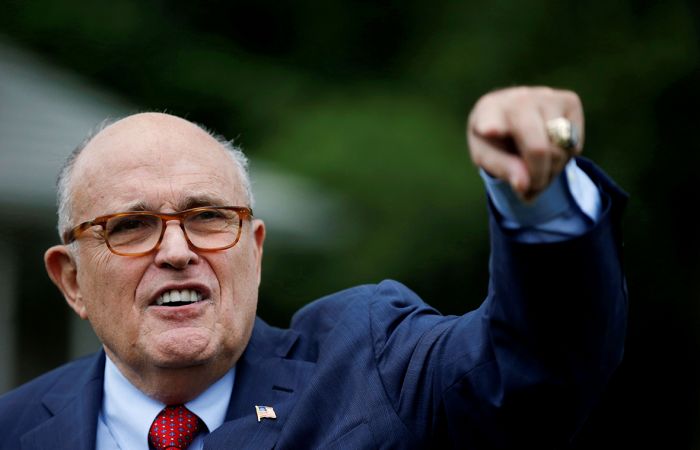 Адвокат заявил о просившем «на коленях» о встрече с Трампом Ким Чен Ыне 