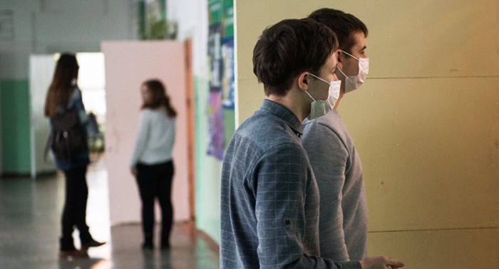 Участников ЕНТ обезопасят от менингита 