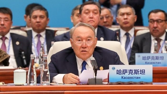 Высокоскоростную магистраль через Астану в Европу предложил построить Назарбаев