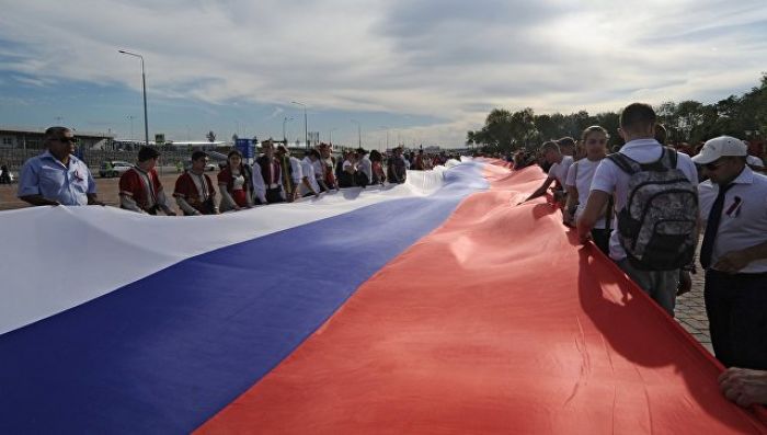 Россияне назвали пьянство и лень главными недостатками нации