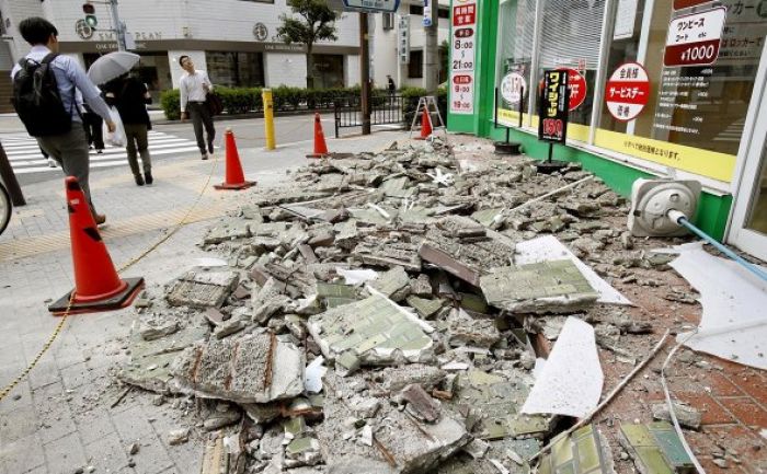 Число пострадавших при землетрясении в Японии превысило 200 